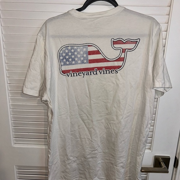 Vineyard Vines shirt size Large - Picture 2 of 5